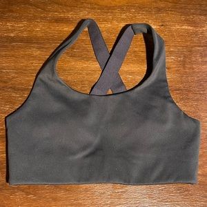 Girlfriend Collective women XS High Support Sports Bra gray criss-cross back